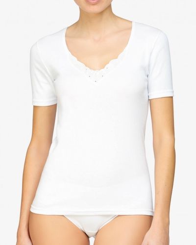 Camiseta manga corta algodón con escote bordado